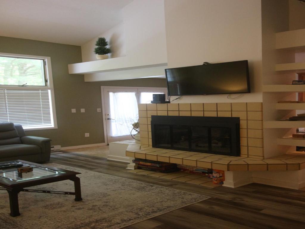 Beautiful Lake Harmony Townhouse At Big Boulder Lake And Ski Area Екстериор снимка